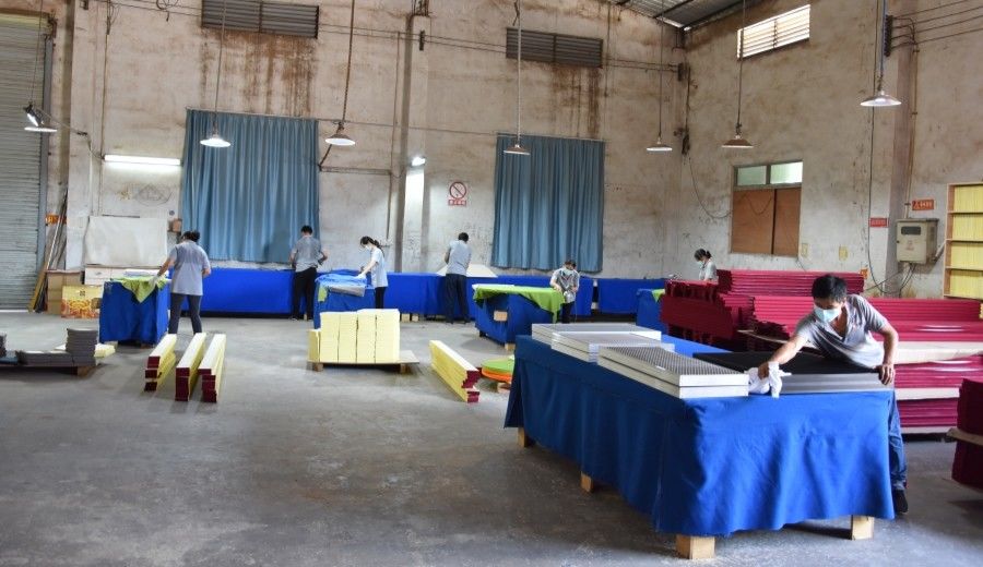 Guangzhou Wuyang Yiguan Acoustic Materials Co., Ltd. linea di produzione del produttore