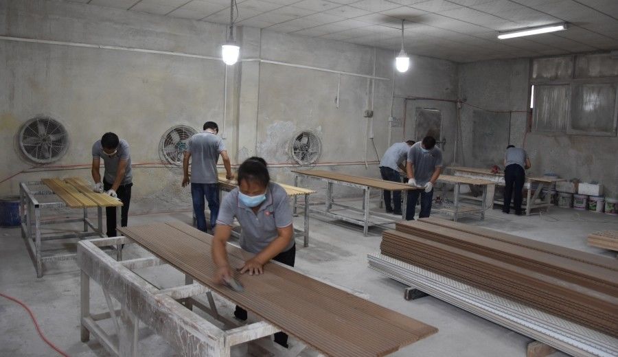 Guangzhou Wuyang Yiguan Acoustic Materials Co., Ltd. linea di produzione del produttore