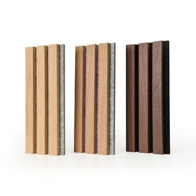 2400 mm di pareti in legno di quercia naturale con supporto in feltro grigio nero